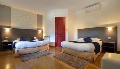 Family Room with Garden View (2 Adults + 2 Children)