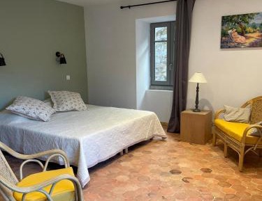 Double or Twin Room with Private Bathroom