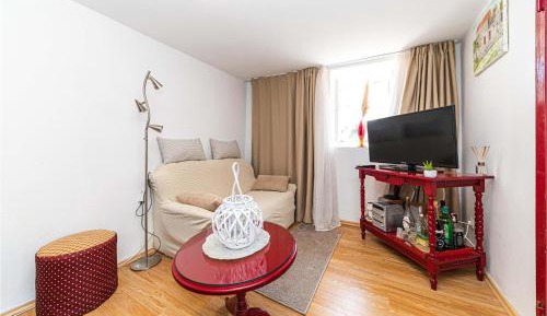 One-Bedroom Vacation Home
