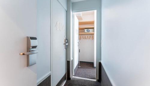 Family Room - 2 Rooms 