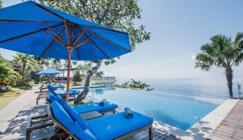 Bungalow with Sea View