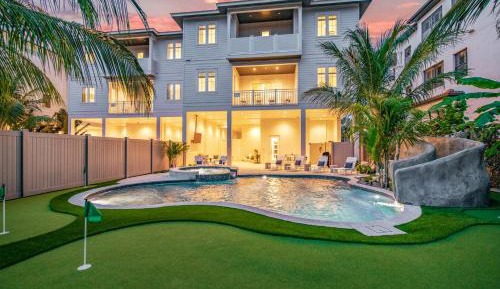 Six-Bedroom House
