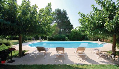 Three-Bedroom Vacation Home 