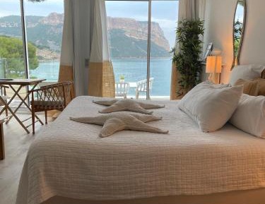 Double Superior Suite with Sea View and Terrace