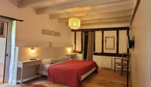 Triple Room with Private Bathroom