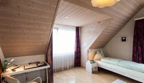 Comfort Single Room