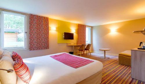 Superior Quadruple Room (2 double beds)