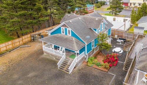 Three-Bedroom Vacation Home 