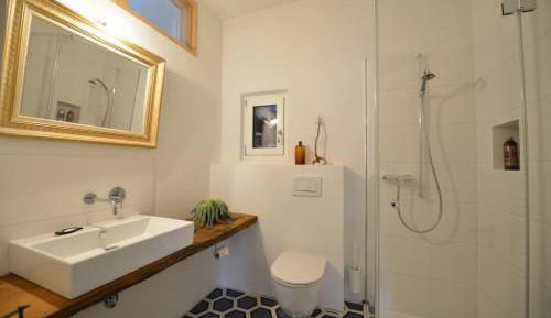 Double Room with Private External Bathroom