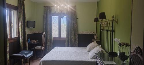Double Room with Mountain View