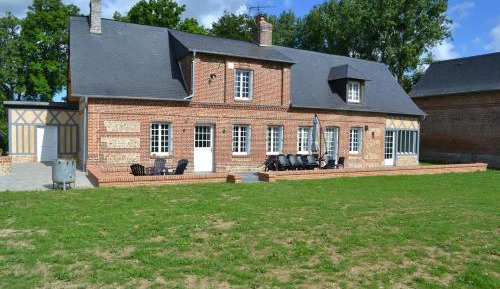 Six-Bedroom House