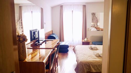 Double or Twin Room with Extra Bed