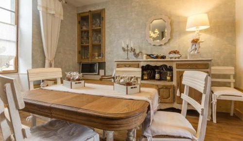 Two-Bedroom Holiday Home