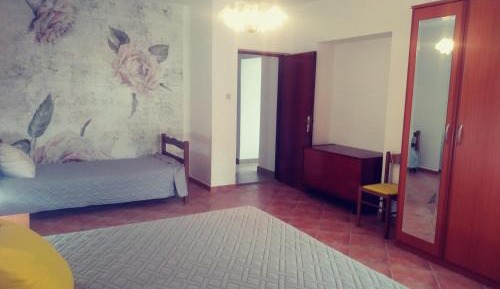 Two-Bedroom Apartment with Terrace and Sea View