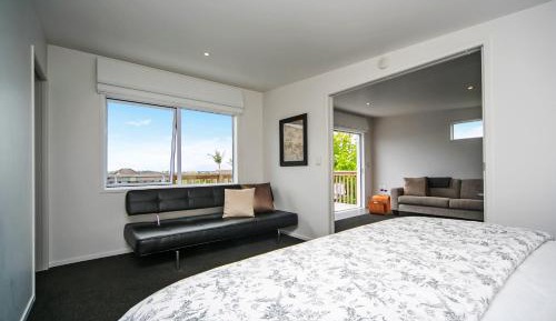 Studio with Sea View