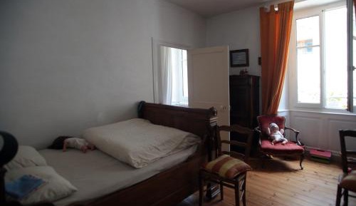 Family Room with Shared Bathroom and Toilet