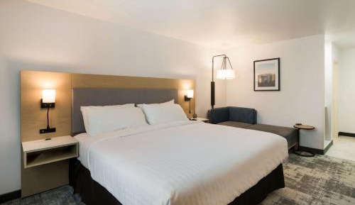 King Room - Non-Smoking