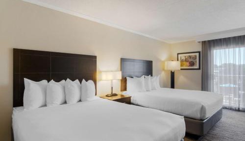 Queen Room with Two Queen Beds - Non-Smoking