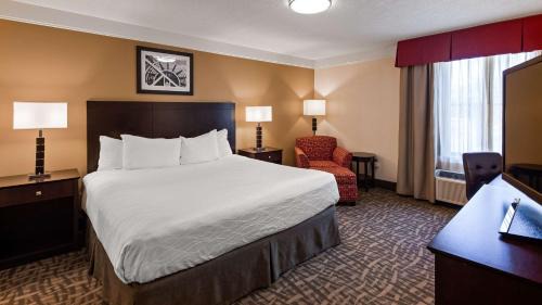 Queen Room - Disability Access/Non-Smoking