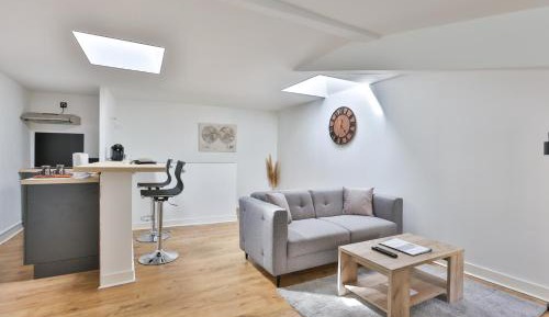 One Bedroom Apartment