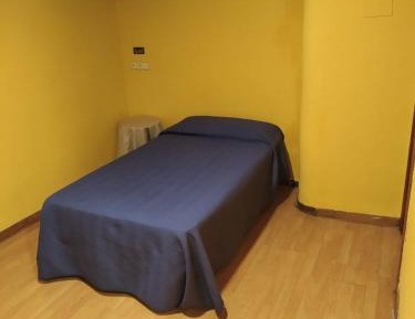 Large Single Room