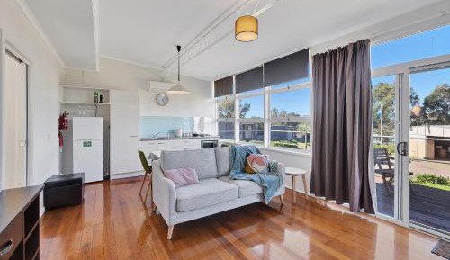 Deluxe Bungalow with Garden View