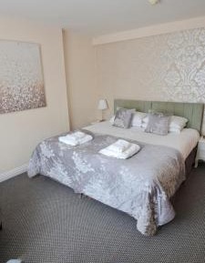 King Room with Garden View