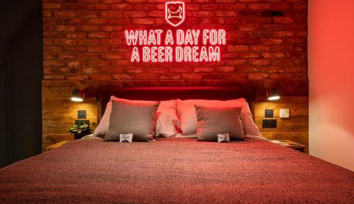 Accessible Punk Suite