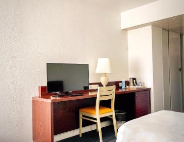 Superior Triple Room 3 Single Beds