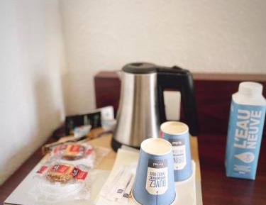 Superior Triple Room - 1 Double Bed & 1 Single Bed