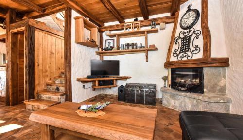 Two-Bedroom Holiday Home
