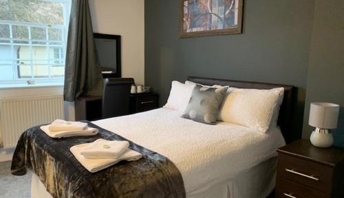 Double Room with Private External Bathroom