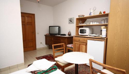 Triple Room with Terrace