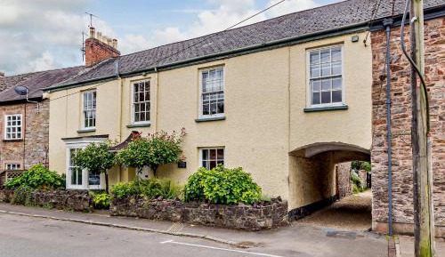 Double Room with Private External Bathroom