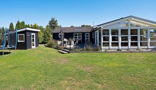 Four-Bedroom Holiday Home