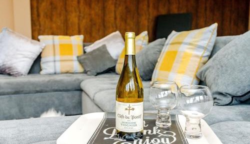 Two-Bedroom Holiday Home