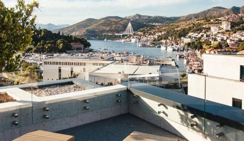 Deluxe Double or Twin Room with Terrace and Sea View
