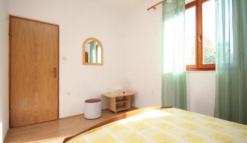 One-Bedroom Apartment with Terrace