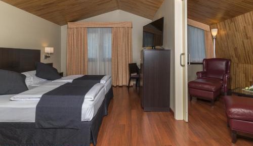 Premium Twin Room