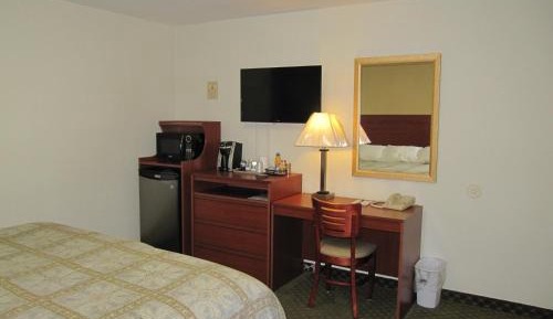 King Room - Non-Smoking