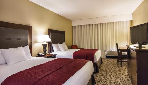 Building 1 - Queen Room with Two Queen Beds