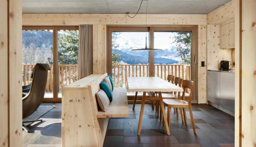 Three-Bedroom Apartment with Balcony and Mezzanine