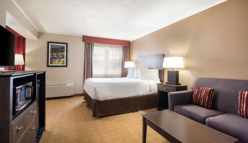 Queen Room - Non-Smoking