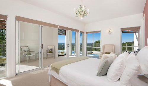 Queen Room with Pool View