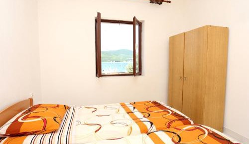Two-Bedroom Apartment with Terrace and Sea View