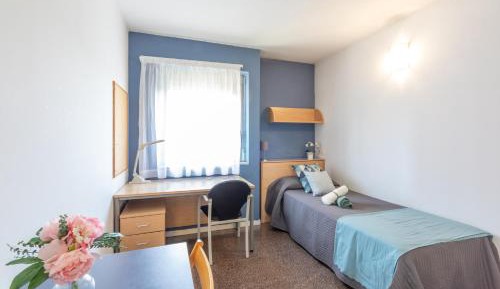 Studio (1 Adult)