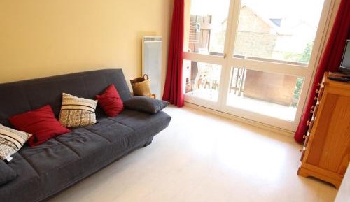 Apartment (4 Adults)
