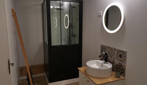 Comfort Triple Room with Shower