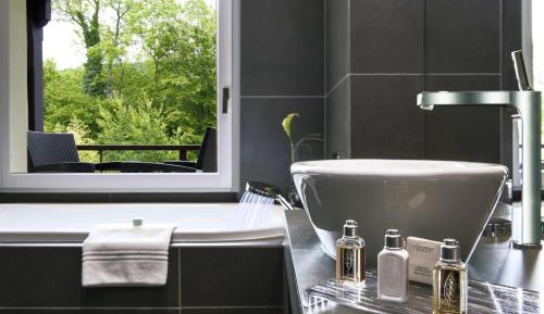 Privilege Room - South Side