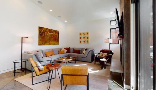 Four-Bedroom Vacation Home